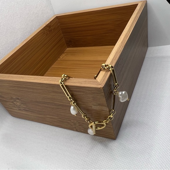 Chain Link Pearl Toggle Bracelet - Picture 3 of 5